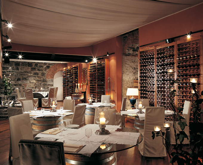 20---L'Escale-Fondue-&-Wine-Bar