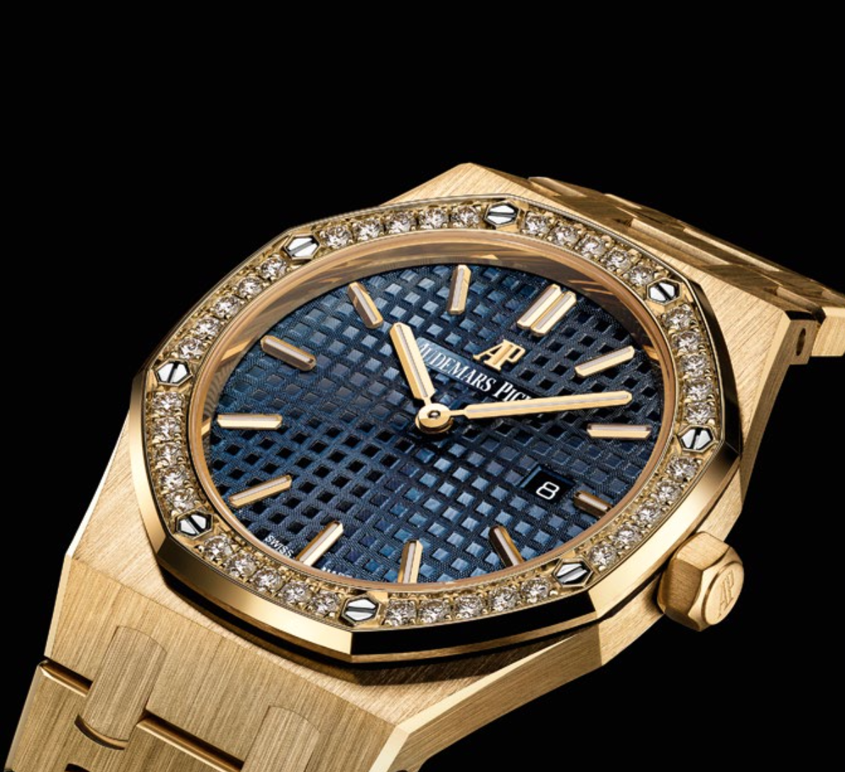 The return of Yellow Gold with Audemars Piguet's latest additions ...