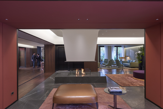 milan-hotel-lobby-lounge-full-01