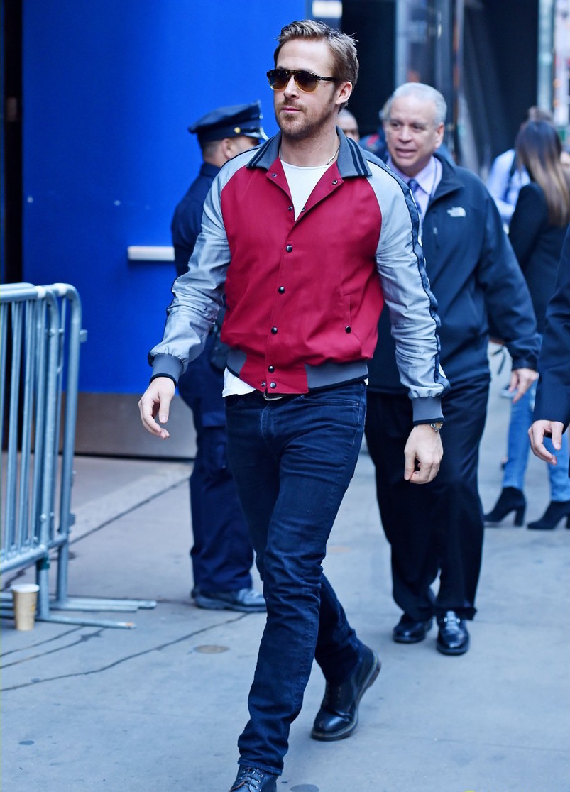 ryan-gosling-talks-about-newborn-daughter-04