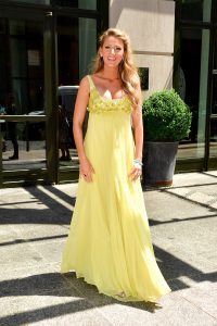 NEW YORK, NY - JUNE 20: Blake Lively seen on the streets of Manhattan on June 20, 2016 in New York City. (Photo by James Devaney/GC Images)