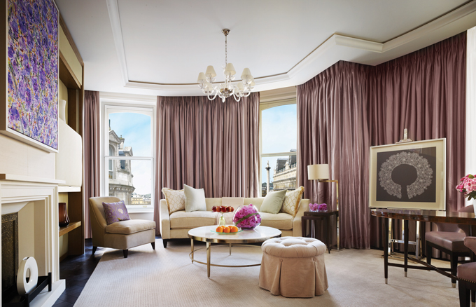 CHL-Trafalgar-Suite-Lounge