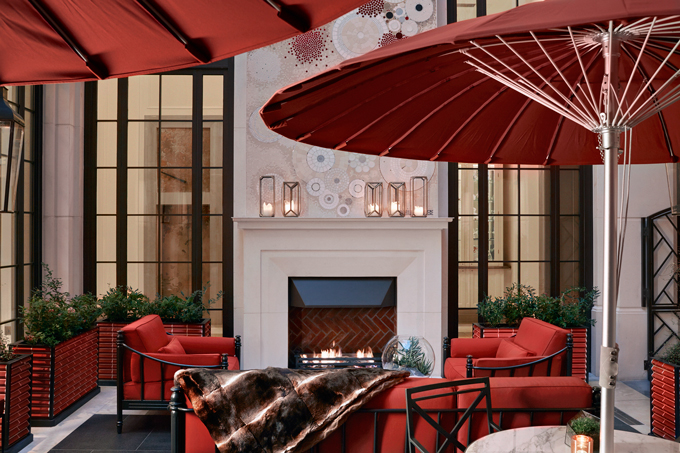 The-Garden-Lounge,-Corinthia-Hotel-London