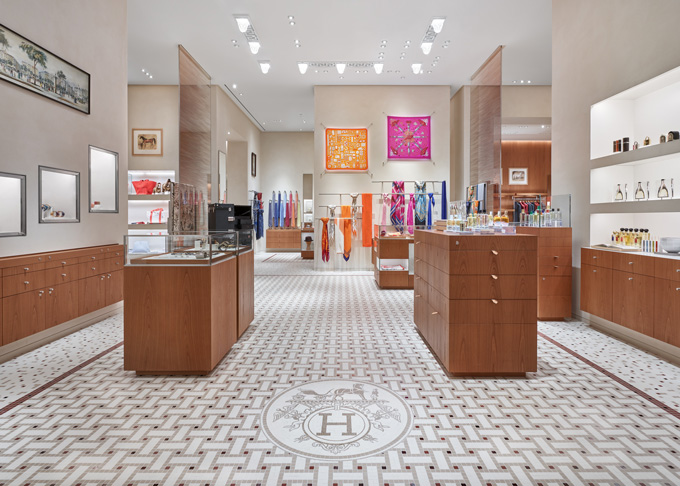hermes_dxb_halfres-1