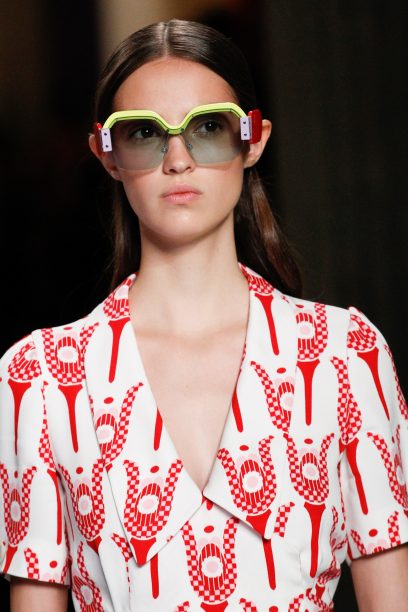 Statement specs: get the look now