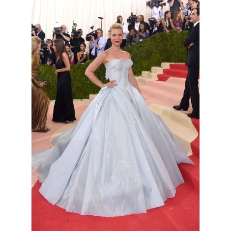 2016 theme: Manus x Machina – fashion in an age of technology