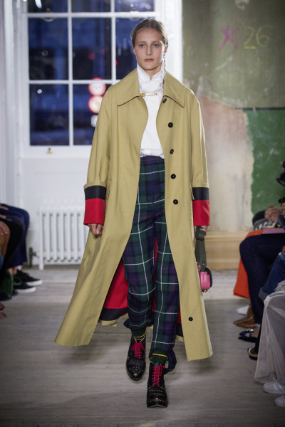 burberry collection 2017