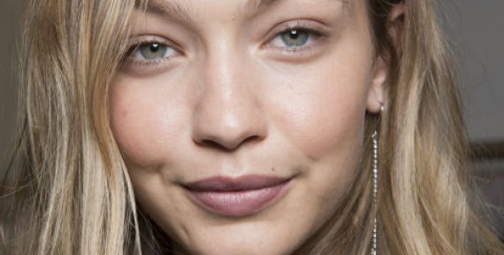 aeworld.com middle east magazine SS18 beauty trends paris fashion week