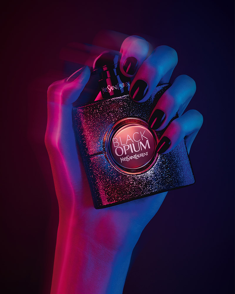 Reclaim the Night (at the airport): YSL showcases Black Opium Le