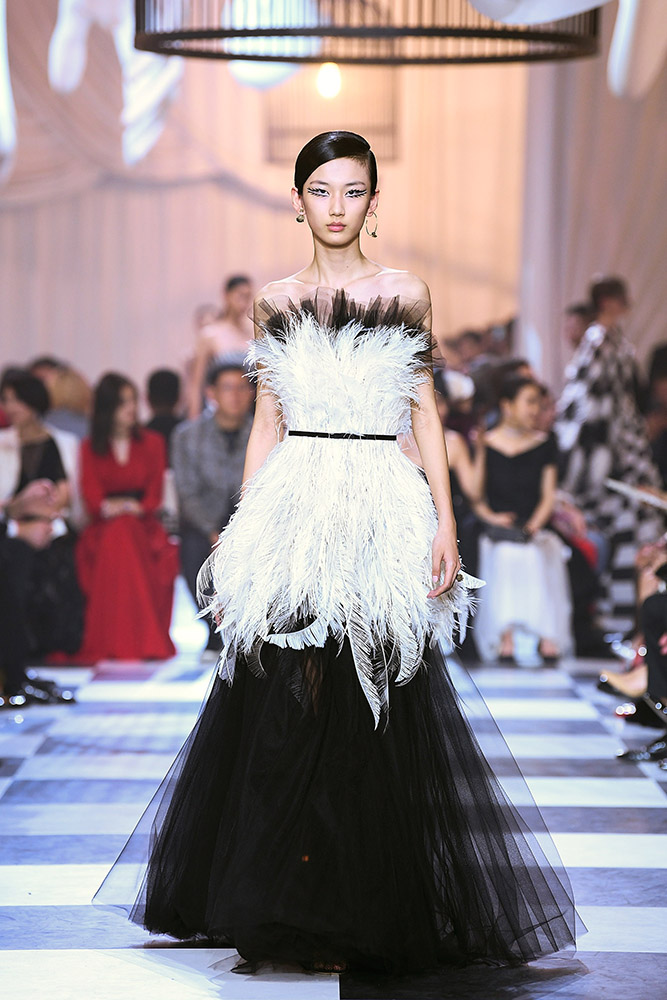 Christian Dior Haute-Couture Show In Shanghai - Runway - A&E Magazine