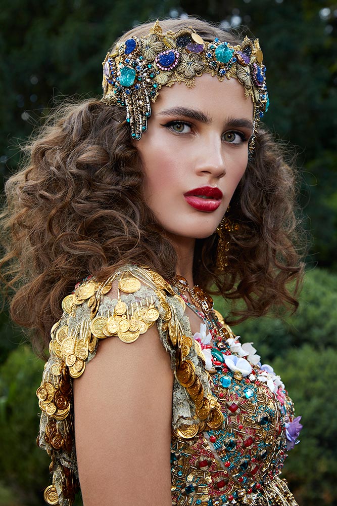 Guide to the Dreamy Dolce & Gabbana Alta Moda Makeup Look - A&E Magazine