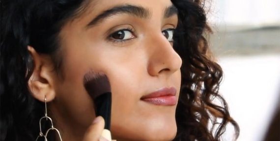 makeup palette travel christmas gift guide 2018