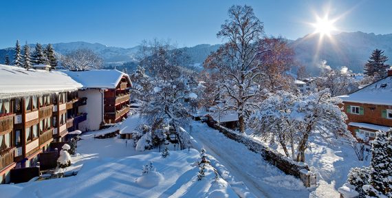 ski travel 2018 snow holiday