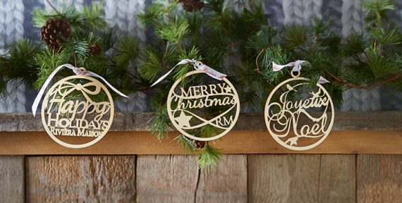 CHRISTMAS DECORATING TIPS