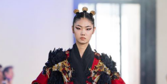 See more of Elie Saab's AW19 Haute Couture collection