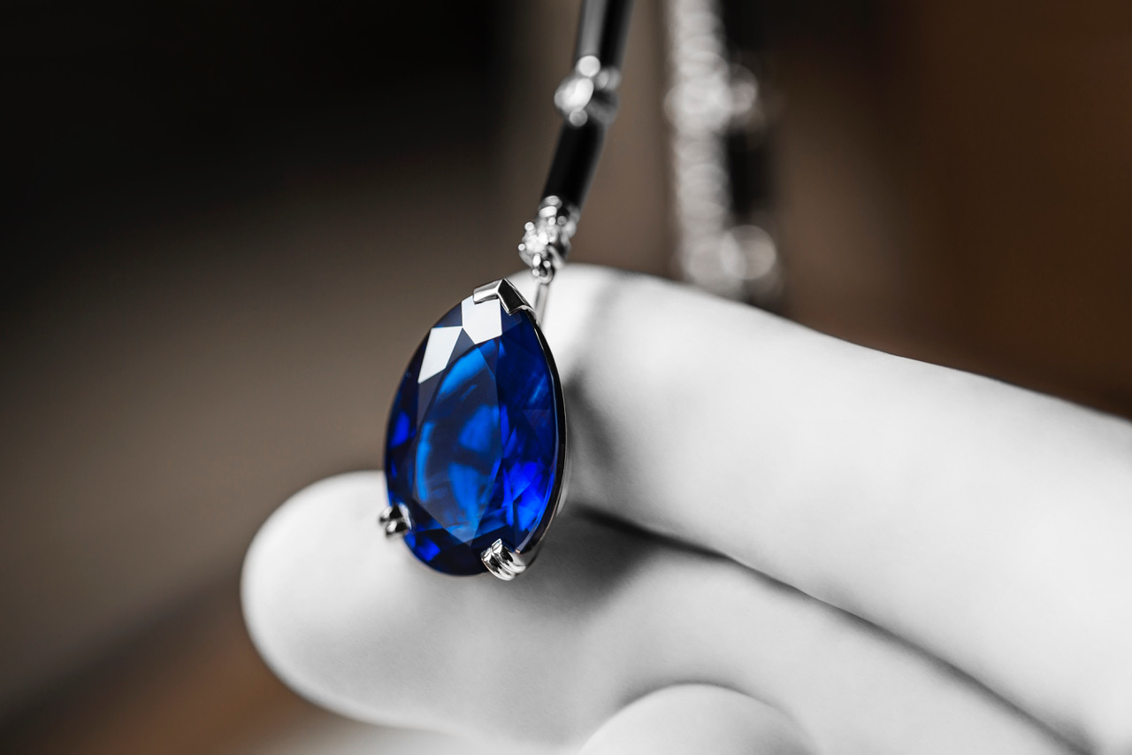 Fred Launches High Jewelry Set Featuring Blue Lab-grown Diamonds – WWD