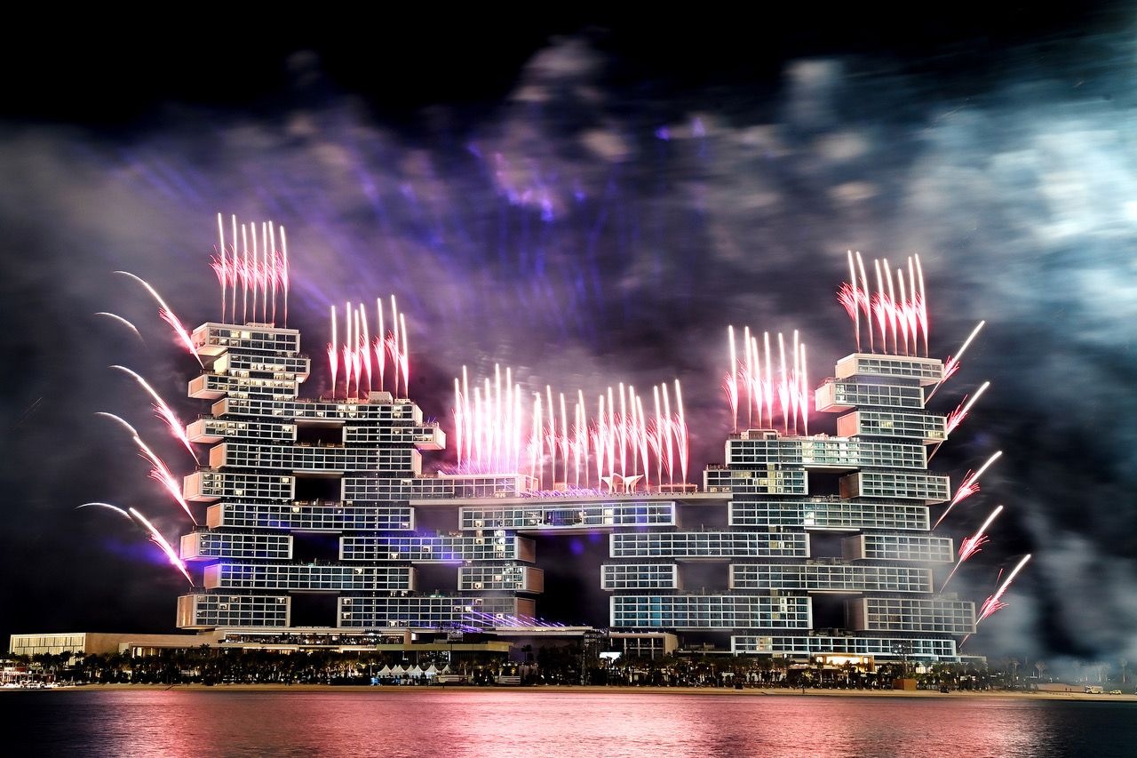 Beyoncé Performs at Atlantis The Royal as it Opens in Dubai - A&E Magazine