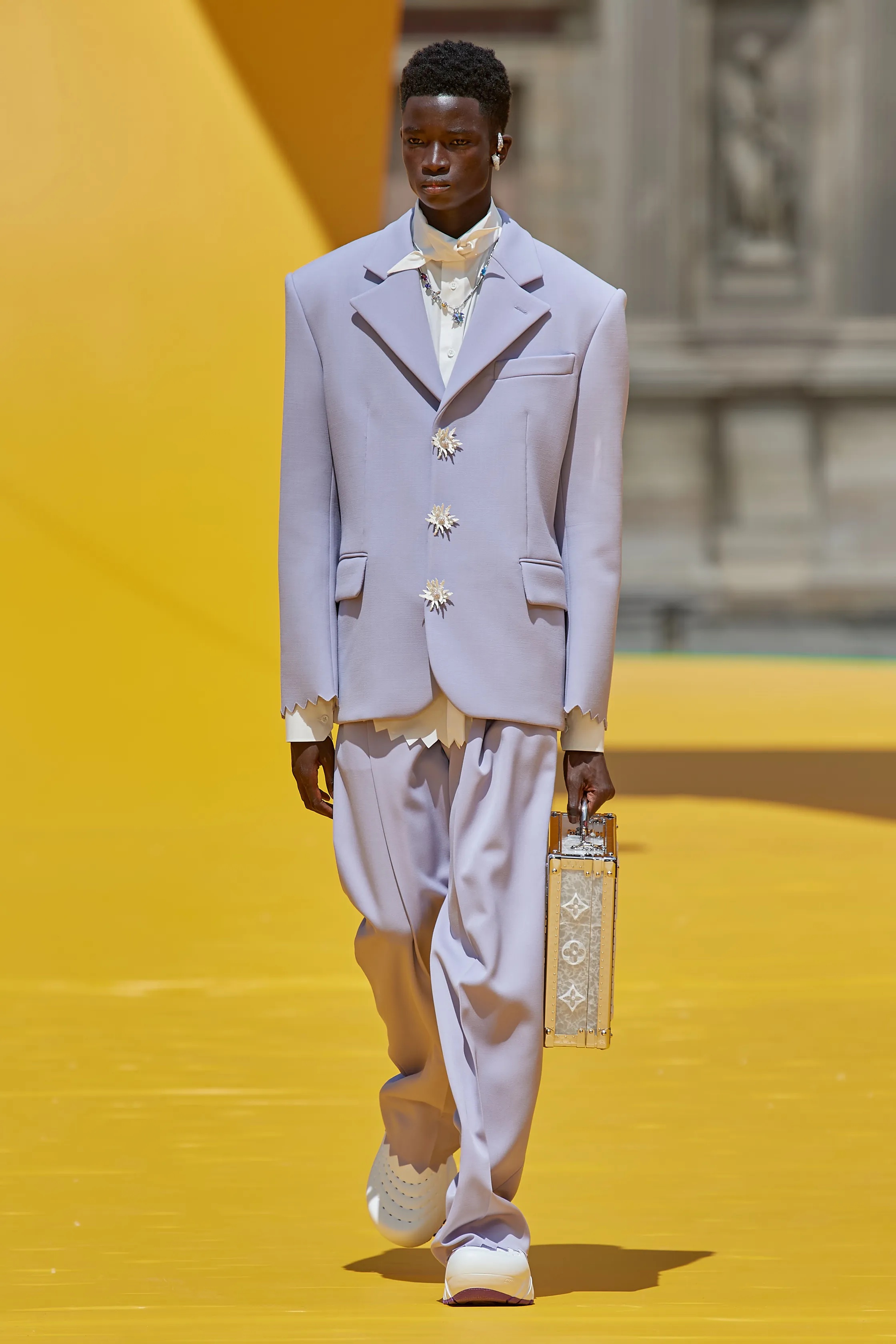 Louis Vuitton Menswear Spring '19 at Paris Fashion Week [PHOTOS