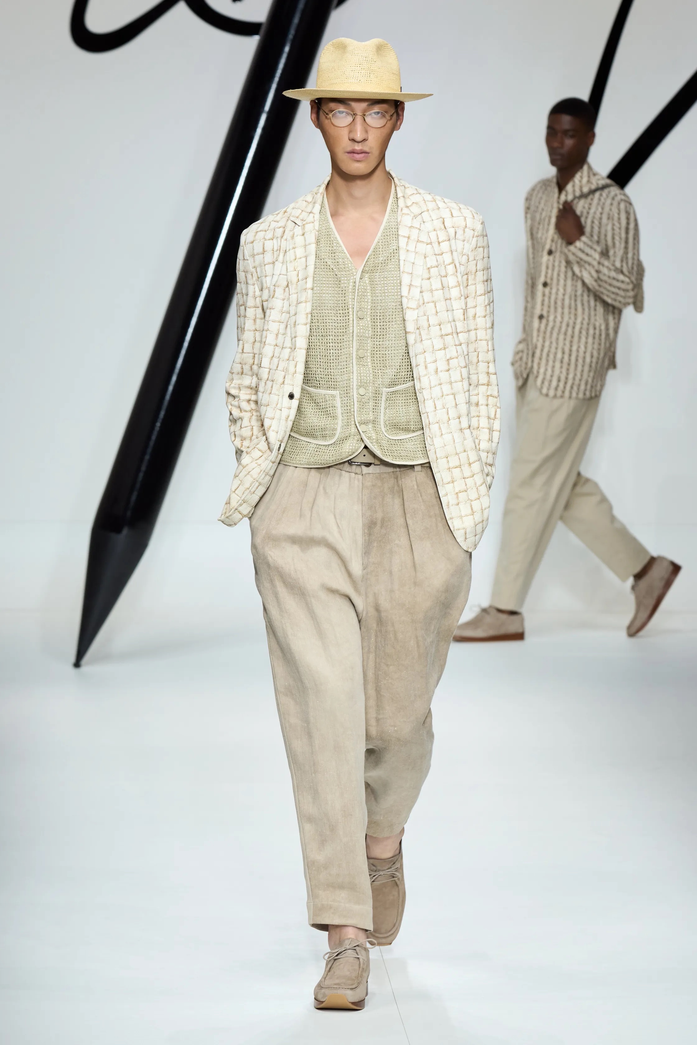 Giorgio Armani Brings Quiet Luxury With Its SS24 Menswear Collection ...