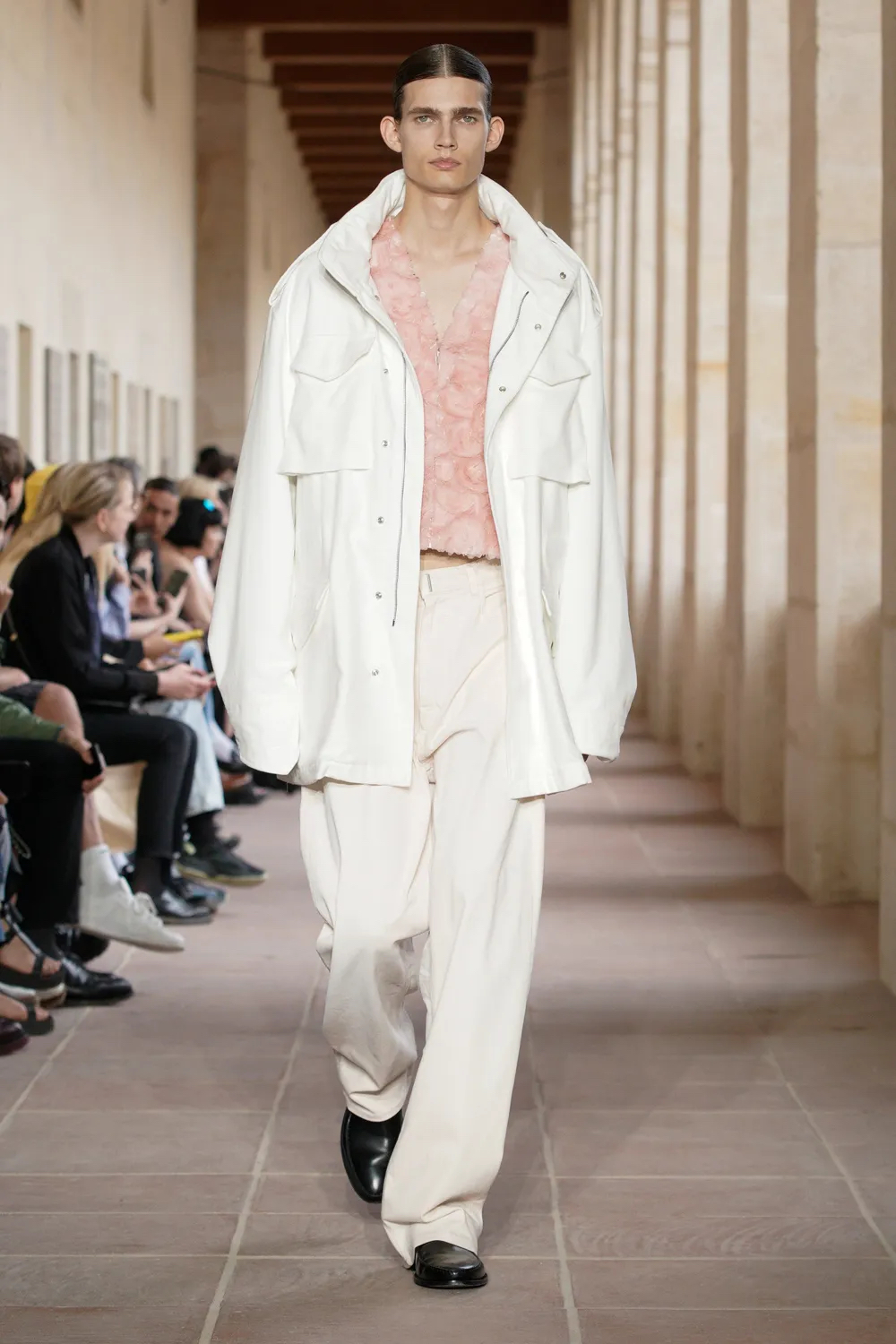 These Are The Key Looks From The Givenchy SS24 Menswear Show In Paris ...