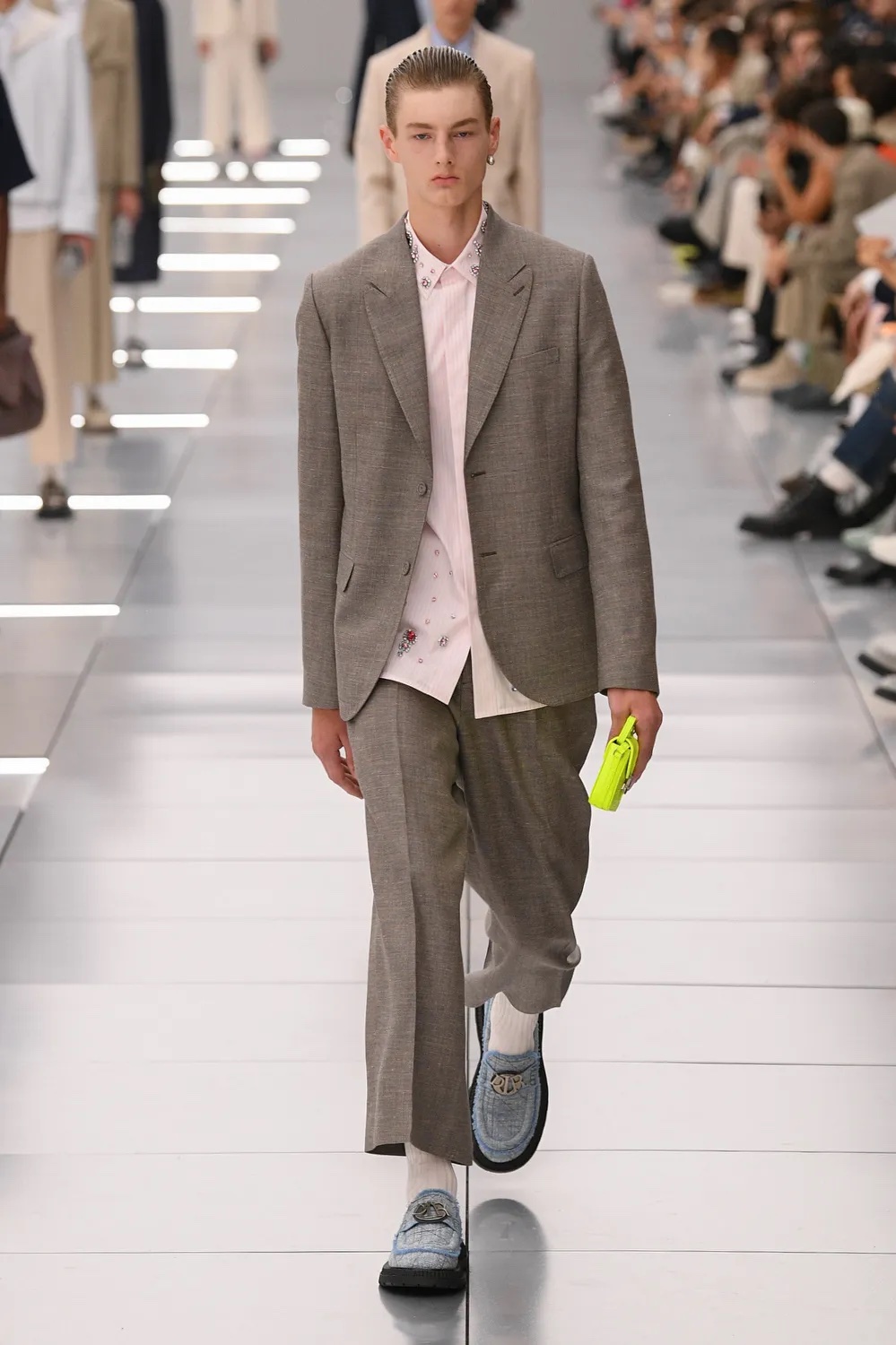 See Every Look From the Dior Mens PreFall 2019 Collection  Fashionista