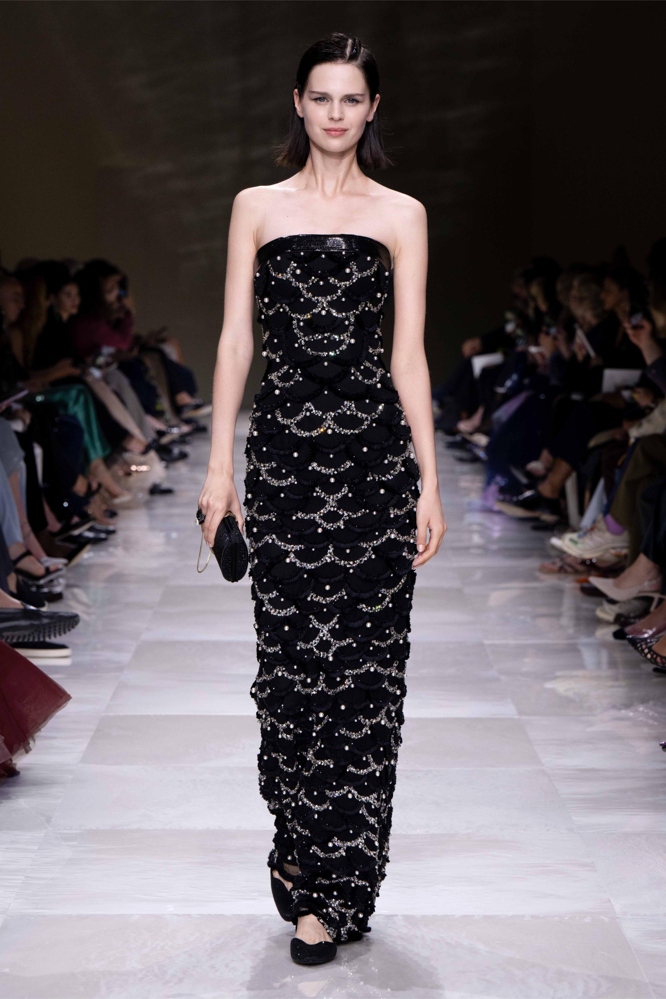 Giorgio Armani Is Inspired By Pearls For Haute Couture FW24/25 